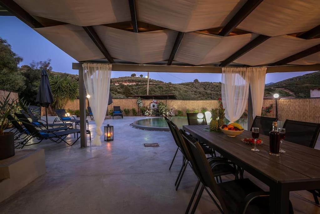 Casa Del Miele, Private Pool, Bbq, Mountain View. Villa Alikianos Dış mekan fotoğraf