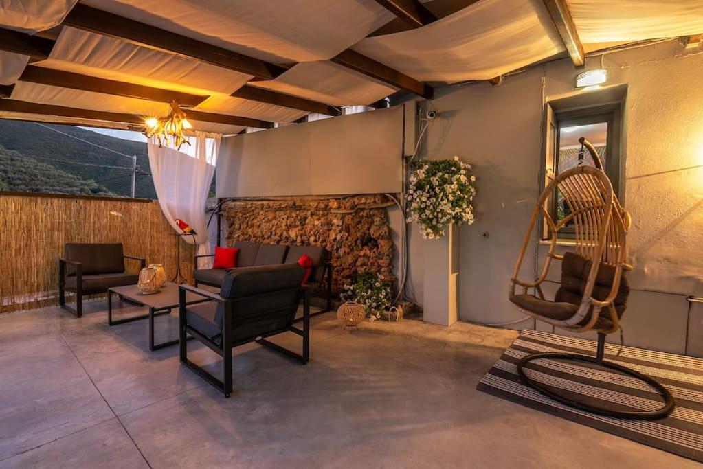 Casa Del Miele, Private Pool, Bbq, Mountain View. Villa Alikianos Dış mekan fotoğraf