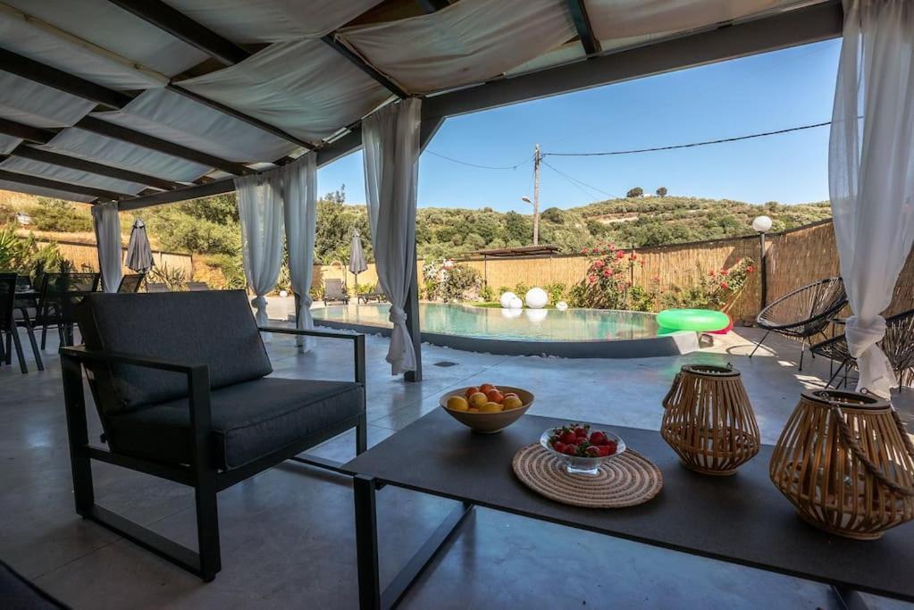 Casa Del Miele, Private Pool, Bbq, Mountain View. Villa Alikianos Dış mekan fotoğraf
